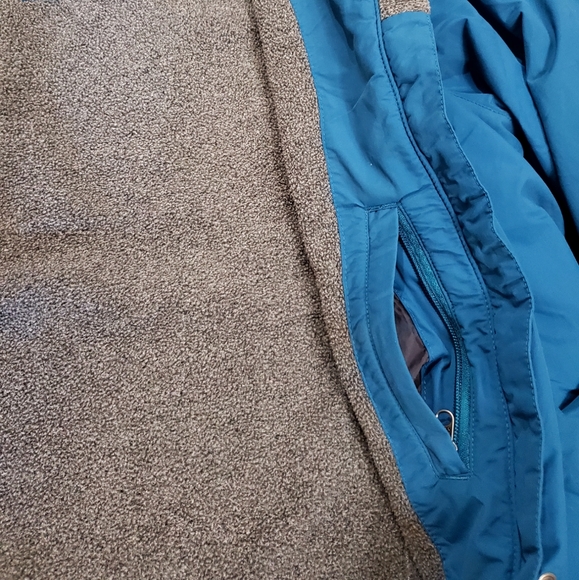 LL Bean Womens Jacket Large Insulated & Waterproof  Blue - Picture 4 of 16